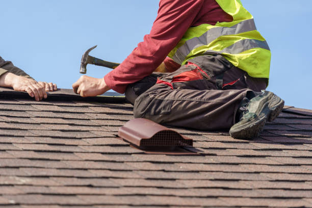 Best Best Roofing Contractors  in East Lansing, MI